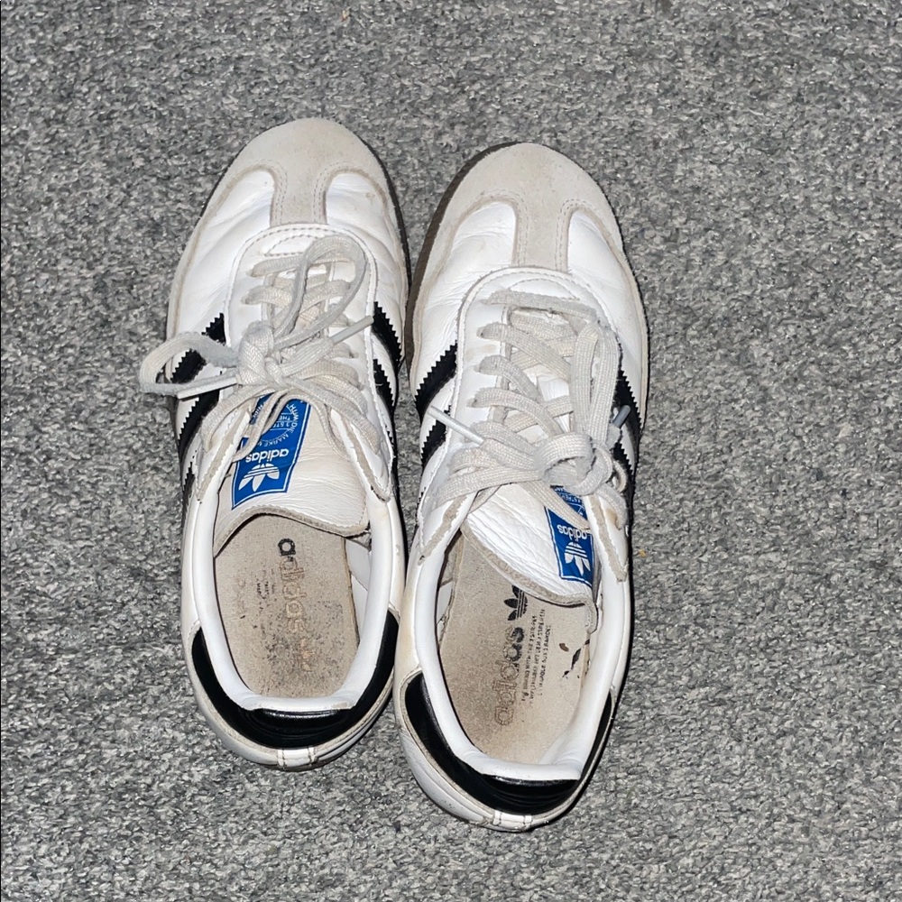 Addidas Samba USA size 4